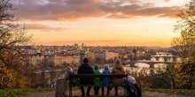 Beste Reisezeit für günstige Familien-Städtereisen: Tipps und Termine für Österreich & Europa